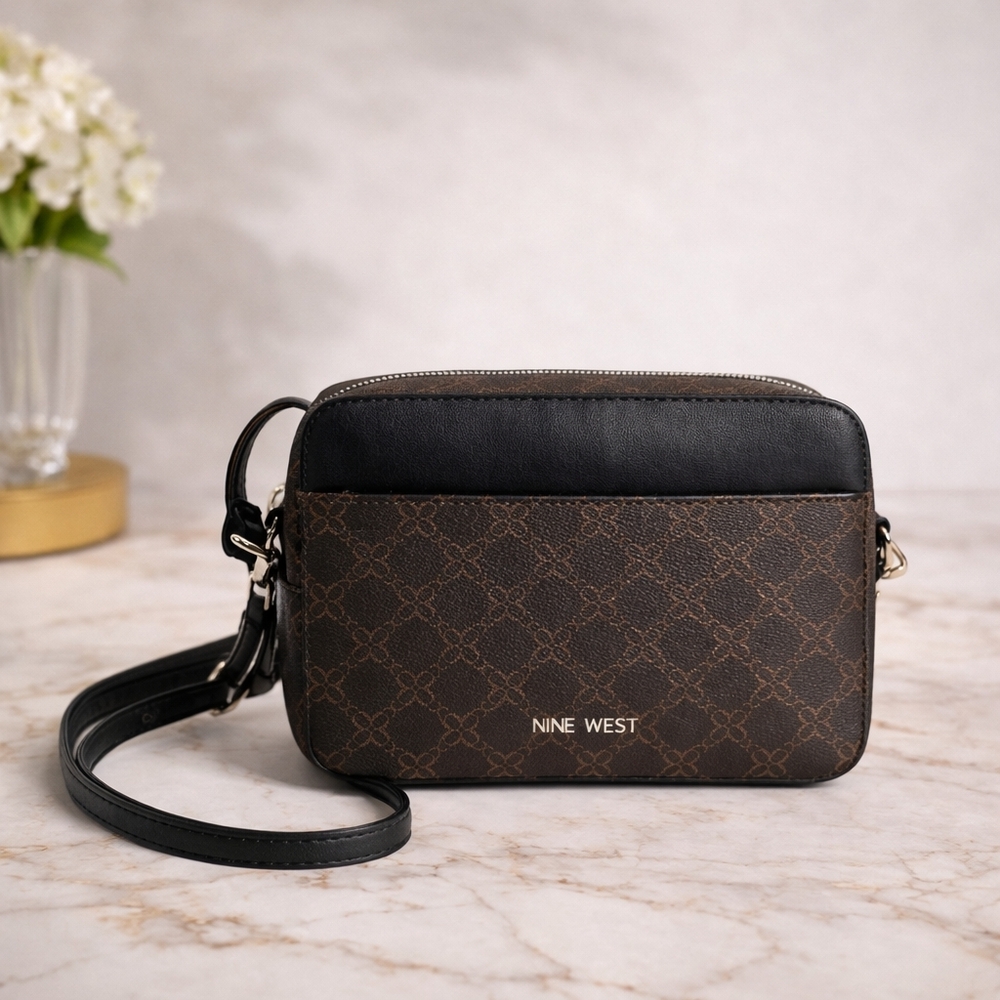 Nine West Mini Brown /Black Crossbody Bag NWT Small Camera Purse Zip Top Bowie
